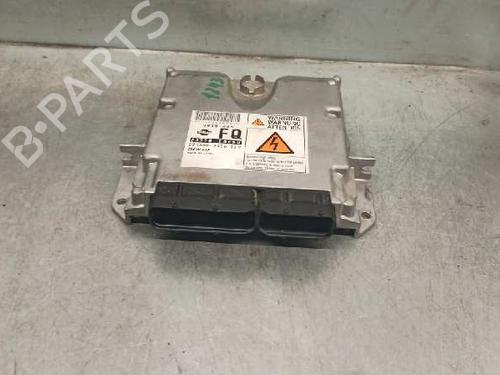 Used Engine control unit (ECU) NISSAN X-TRAIL I (T30) 2.2 dCi 4x4 (136 hp) 7182361