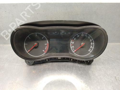 instrument-cluster-opel-corsa-e-x15-2014-33705518 main image