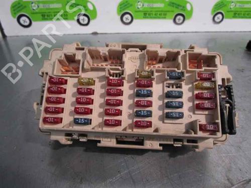 Used Fuse box NISSAN X-TRAIL I (T30) 2.0 4x4 (140 hp) 5045495