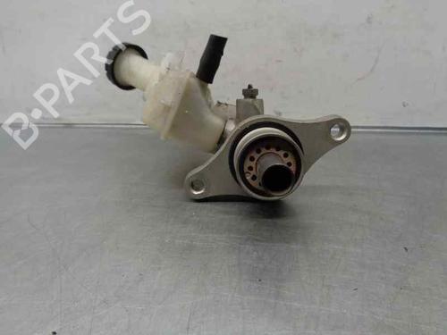 Brake master cylinder RENAULT CLIO III Grandtour (KR0/1_) 1.5 dCi (KR0F) | BP6446781M77 