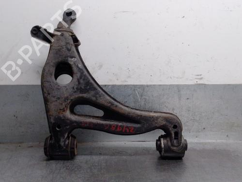 Used Left front suspension arm Left front suspension arm MERCEDES-BENZ C-CLASS (W202) C 220 (202.022) (150 hp) 33655190 33655190