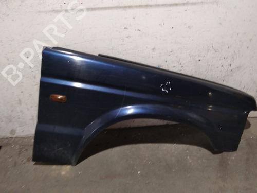 Used Right front fenders Right front fenders LAND ROVER DISCOVERY II (L318) 2.5 Td5 4x4 (136 hp) 40459283 40459283