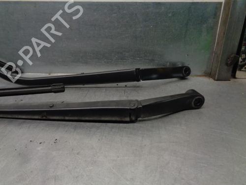 Front windshield wiper arm MAZDA 3 Saloon (BL) 2.2 MZR CD (BL10) | BP9275018C143 