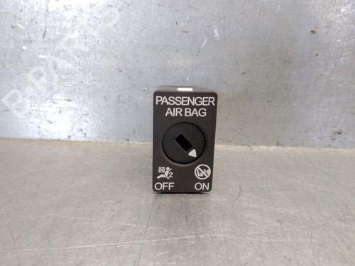 BP29935211I30 main image