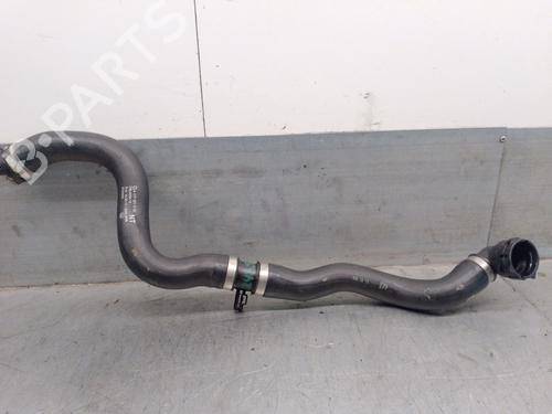 pipe-mercedes-benz-cla-c118-2019-25246746 main image