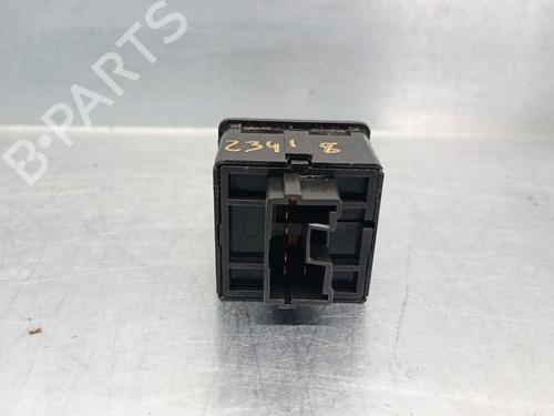 Switch MITSUBISHI GRANDIS (NA_W) 2.0 DI-D (NA8W) | BP28214252I30 