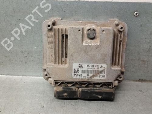 Used Engine control unit (ECU) SEAT LEON (1P1) 1.9 TDI (105 hp) 31131585