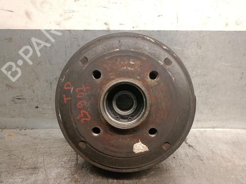 Used Right rear steering knuckle PEUGEOT 205 II (20A/C) 1.8 Diesel (60 hp) 30760323