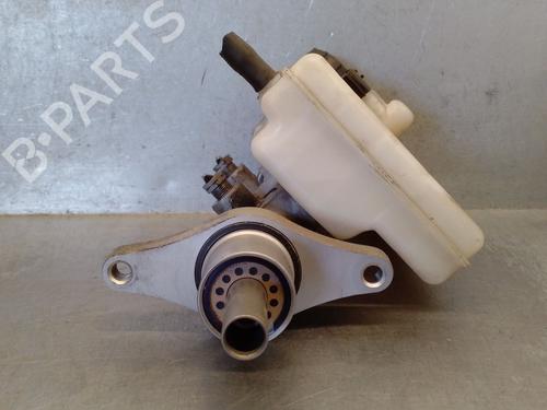 Brake master cylinder RENAULT MASTER III Van (FV) 2.3 dCi 135 FWD (FV0N, FV08, FV06, FV00, FV1S) | BP37535894M77 - Image 3
