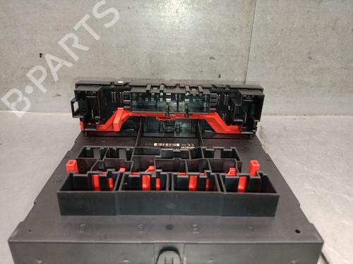 Fuse box VW GOLF V (1K1) 1.4 TSI | BP39588981E1 - Image 5