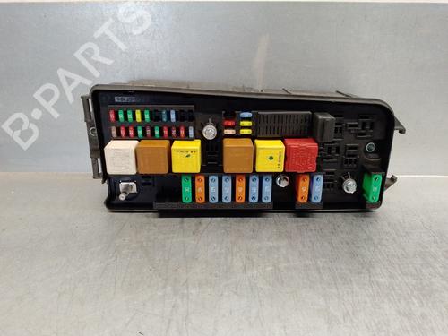 Used Fuse box OPEL VECTRA C GTS (Z02) 1.9 CDTI (F68) (150 hp) 13114325