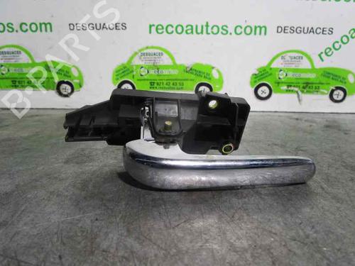 Used Front right interior door handle Front right interior door handle ALFA ROMEO 166 (936_) 2.4 JTD (936A2A__) (136 hp) 3216643 3216643