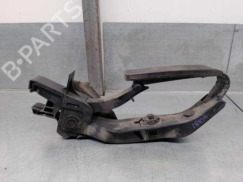 Pedal MERCEDES-BENZ CLK (C209) CLK 200 Kompressor (209.342) (163 hp) 15486560