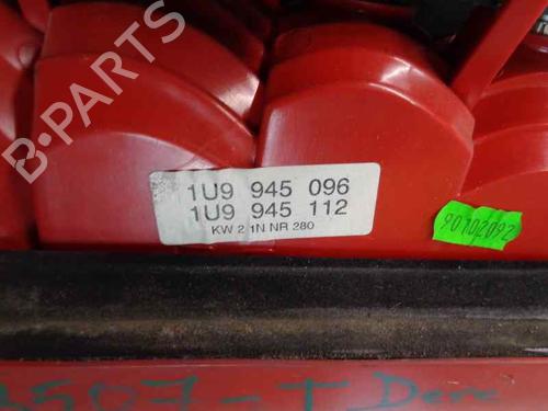 Right taillight SKODA OCTAVIA I Combi (1U5) 1.9 TDI | BP7995705C35 