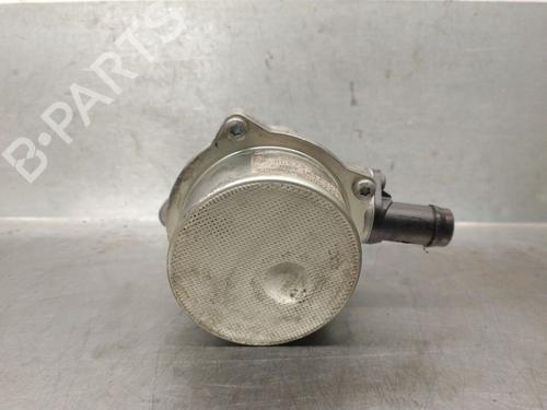 vacuum-pump-renault-clio-ii-bb_-cb_-1998-1999-2000-2001-2002-2003-2004-2005-2006-2007-2008-2009-2010-2011-2012-2013-2014-2015-2016-31706616 main image
