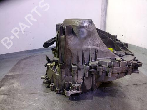 Gearbox VOLVO S60 I (384) D5 | BP30408543M3