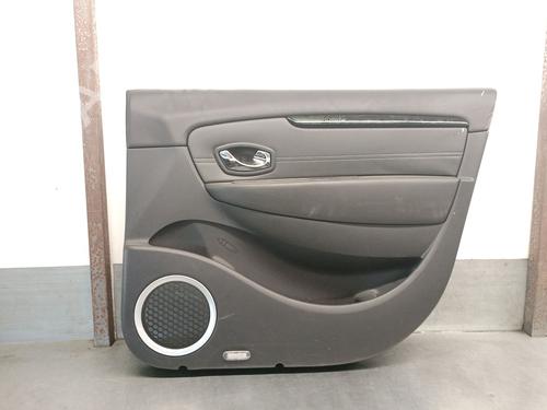 Høyre frontpanel RENAULT SCÉNIC III (JZ0/1_) 1.5 dCi (110 hp) 27700528