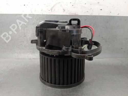 Used Heater blower motor Heater blower motor RENAULT KADJAR (HA_, HL_) 1.3 TCe 140 (HLNB, HLN1) (140 hp) 36527312 36527312