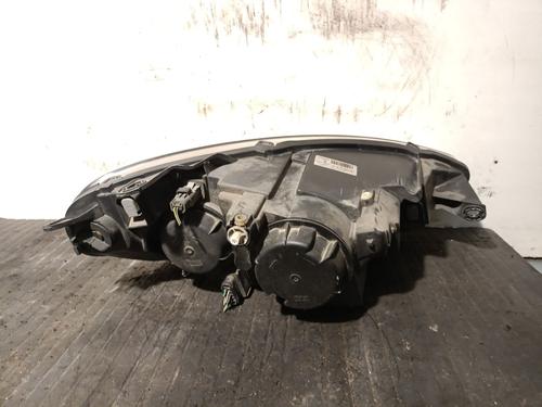 Left headlight PEUGEOT 807 (EB_) 2.0 HDI | BP23033051C28 