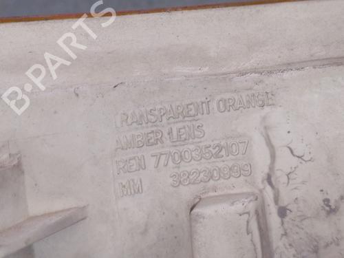 Left front indicator RENAULT MASTER II Bus (JD) 2.8 dTI (JD0B, JD0F, JD1B, JD1F) | BP30942320C32