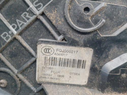 Front left lock LAND ROVER RANGE ROVER III (L322) 3.6 D 4x4 | BP25755983C98 
