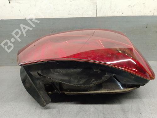 Left taillight PEUGEOT 407 (6D_) 2.0 HDi 135 (6DRHRH, 6DRHRE, 6DRHRG, 6DRHRJ) | BP30339901C34 