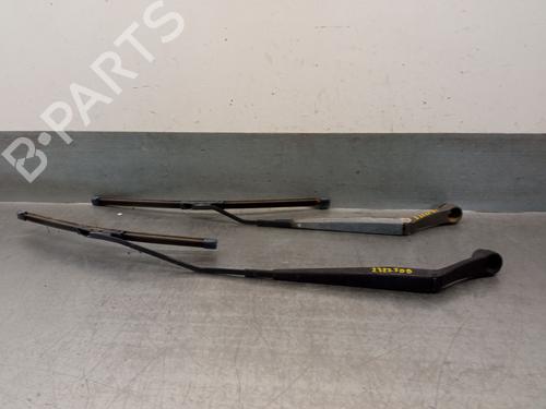 Used Front windshield wiper arm KIA PICANTO I (SA) 1.0 (61 hp) 27619472