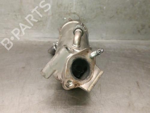 Used Engine mount Engine mount MERCEDES-BENZ C-CLASS (W202) C 250 D (202.125) (113 hp) 18741657 18741657
