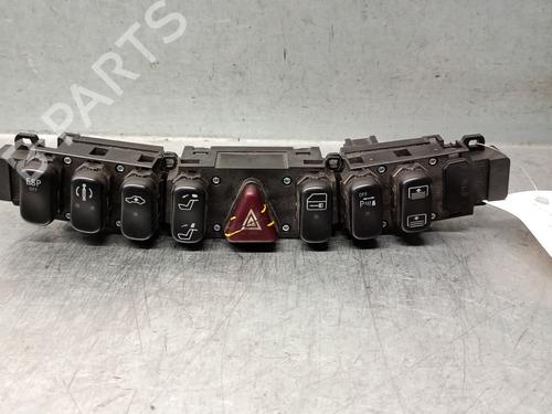 Used Warning switch MERCEDES-BENZ S-CLASS (W220, V220) S 430, S 430 L (220.070, 220.170) (279 hp) 32760386