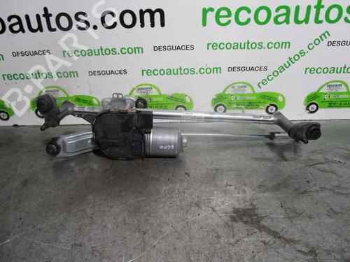 Used Front wiper motor VW GOLF VII (5G1, BQ1, BE1, BE2) 1.2 TSI (110 hp) 2333989