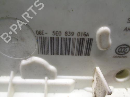 Rear right lock SKODA RAPID (NH3, NK3, NK6) 1.2 TSI | BP9273850C99 