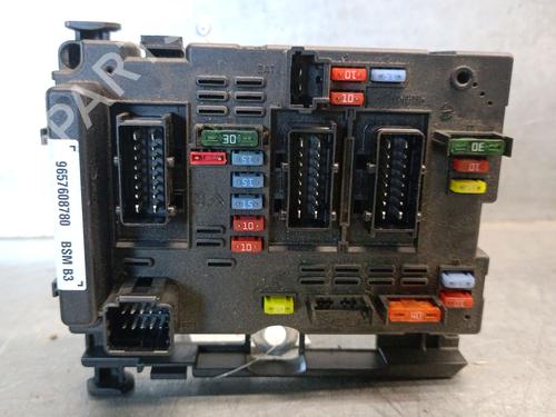 Used Fuse box Fuse box PEUGEOT 206 Hatchback (2A/C) 1.4 HDi eco 70 (68 hp) 33856330 33856330
