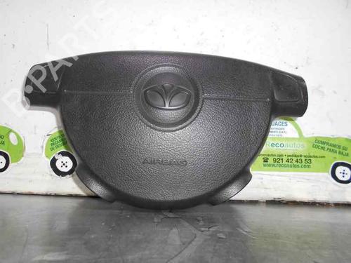 Used Driver airbag DAEWOO NUBIRA Saloon (J200) 1.6 (109 hp) 2063136