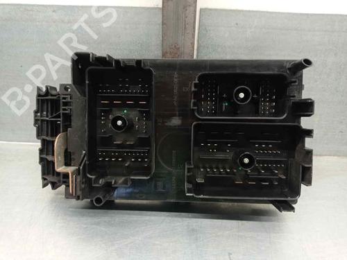 Fuse box OPEL ASTRA J (P10) 1.7 CDTI (68) | BP13699800E1 