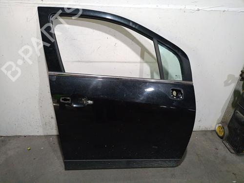 Used Right front door Right front door 38294151 38294151
