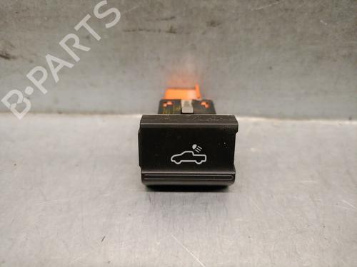 switch-vw-amarok-2ha-2hb-s1b-s6b-s7a-s7b-agd-2010-36074845 main image