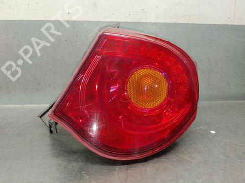 Farolim direito Farolim direito ALFA ROMEO GIULIETTA (940_) 2.0 JTDM (940FXQ1A, 940FYC1A) (150 hp) 36342283 36342283