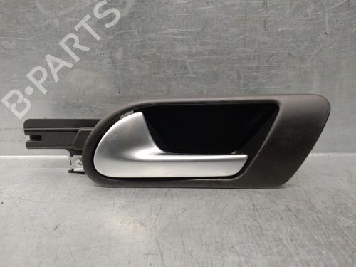 Used Rear left exterior door handle VW GOLF V Variant (1K5) 2.0 TDI (140 hp) 12115454