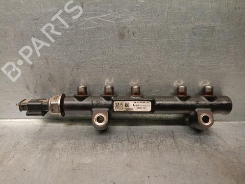 Rampa inyectora CITROËN C3 I (FC_, FN_) 1.4 HDi (68 hp) 31958658