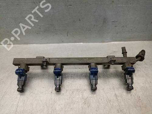 Used Injection rail Injection rail KIA SHUMA I (FB) 1.5 i 16V (AFB242) (88 hp) 30591497 30591497