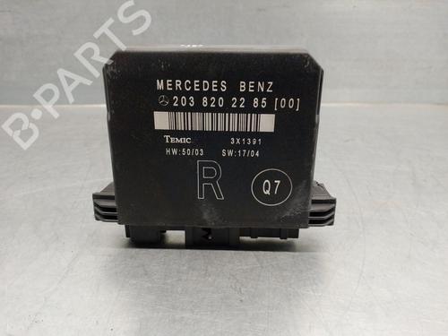 Used Comfort control module MERCEDES-BENZ C-CLASS T-Model (S203) [2001-2007]  13388077