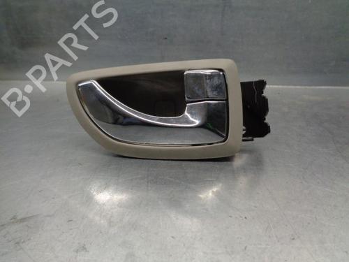 Used Front right interior door handle Front right interior door handle 9278001 9278001