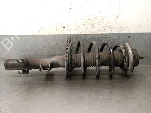 Used Right front shock absorber Right front shock absorber VW TRANSPORTER T5 Bus (7HB, 7HJ, 7EB, 7EJ) 1.9 TDI (102 hp) 33240681 33240681