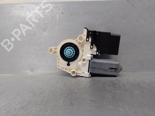 Used Right rear window motor VW TOURAN (1T1, 1T2) 2.0 TDI 16V (140 hp) 13039645