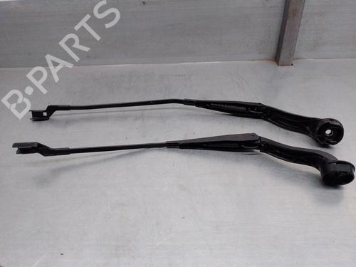 Front windshield wiper arm RENAULT SCÉNIC IV (J9_) 1.6 dCi 130 | BP13521170C143 