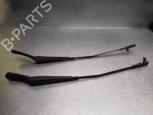 Vindspejlsviskerarm VW GOLF PLUS V (5M1, 521) 2.0 TDI 16V (140 hp) 11382145
