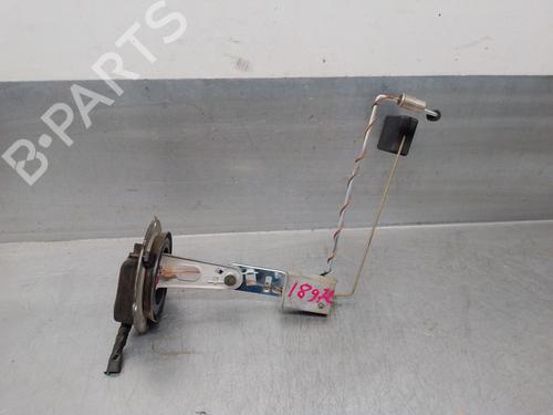 Used Fuel pump HONDA CIVIC VI Fastback (MA, MB) 1.6 16V (MB4) (116 hp) 15674108