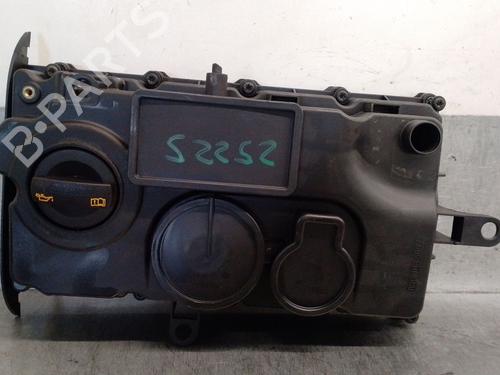 Used Valve cover Valve cover VW PASSAT B6 (3C2) 2.0 TDI (170 hp) 34158322 34158322
