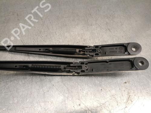 Front windshield wiper arm VW GOLF VII (5G1, BQ1, BE1, BE2) 2.0 GTI | BP23102074C143 