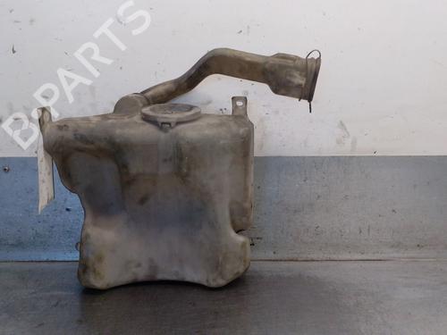 Used Windscreen washer tank Windscreen washer tank 37033611 37033611